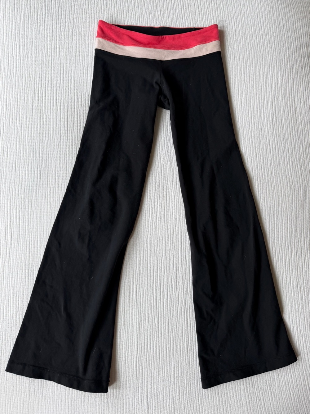 Original Lululemon Groove Pants with Pink waist band